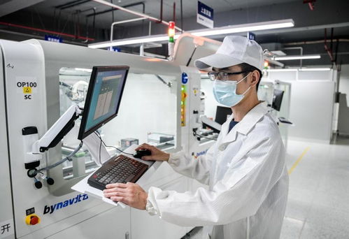 同世界 共北斗 北斗高精度定位,讓智能汽車(chē)更 聰明